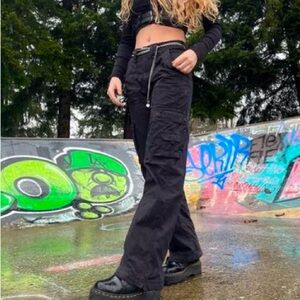 NWT | American Eagle Baggy Cargo Jogger | Size 10 Long